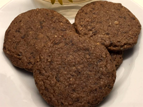 Macadamia Chocolate Chip Cookies vegan