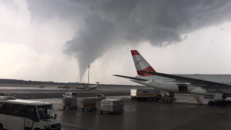 Tornado Flughafen Schwechat