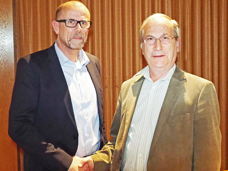 Bild zeigt Bürgermeister Eugen Gabriel und Nachfolger Walter Gohm